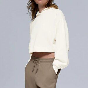 ALO Yoga Women's Bae Hoodie Ivory size small NWT